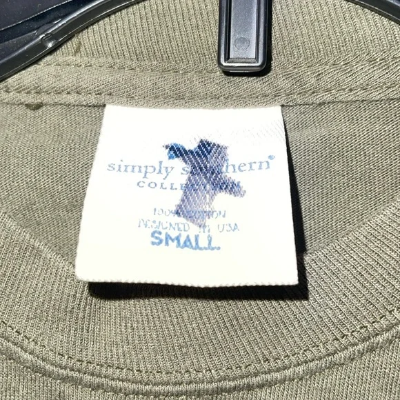 Simply Southern Small moss green “God is Within Her And She Will Not fall” - Picture 7 of 7